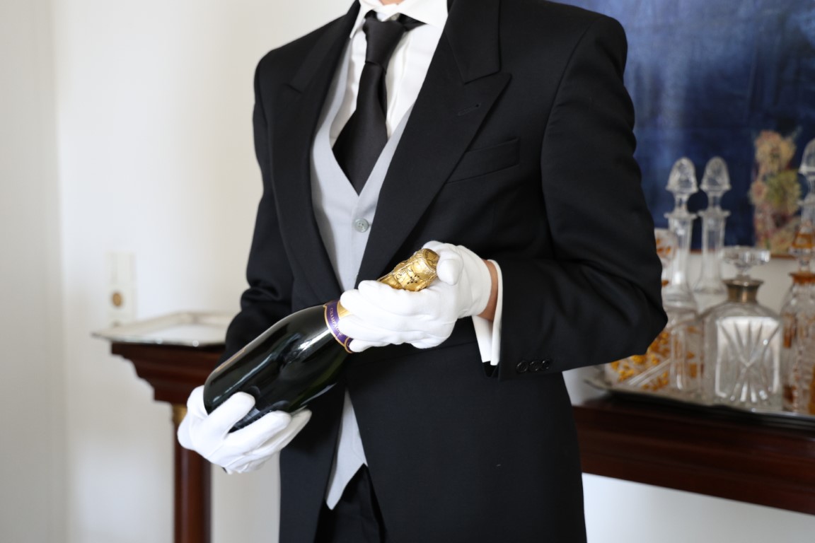 Olga_Velli_A_World_of_Exceptional_Service